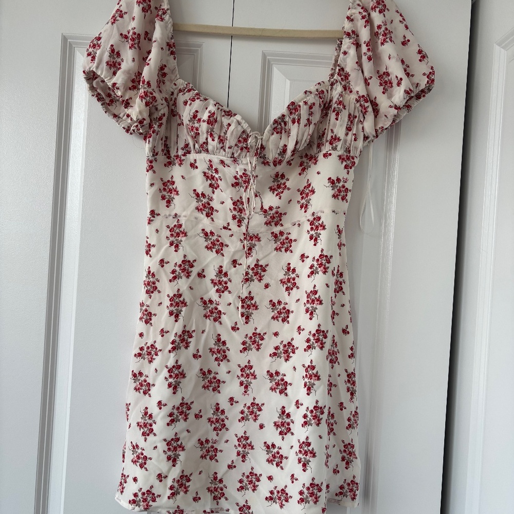 Red and white floral Realisation Par Venus mini Dres